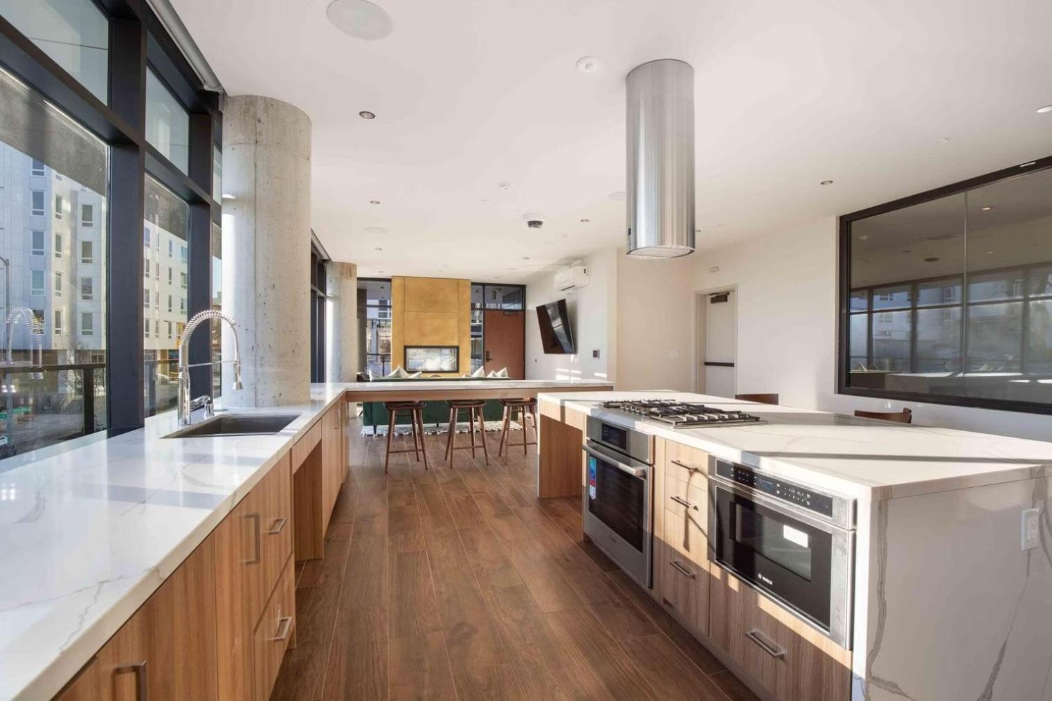 Apartment Capitol Hill 1br W Wd Rooftop Lounge Nr Park Sea-130 *
