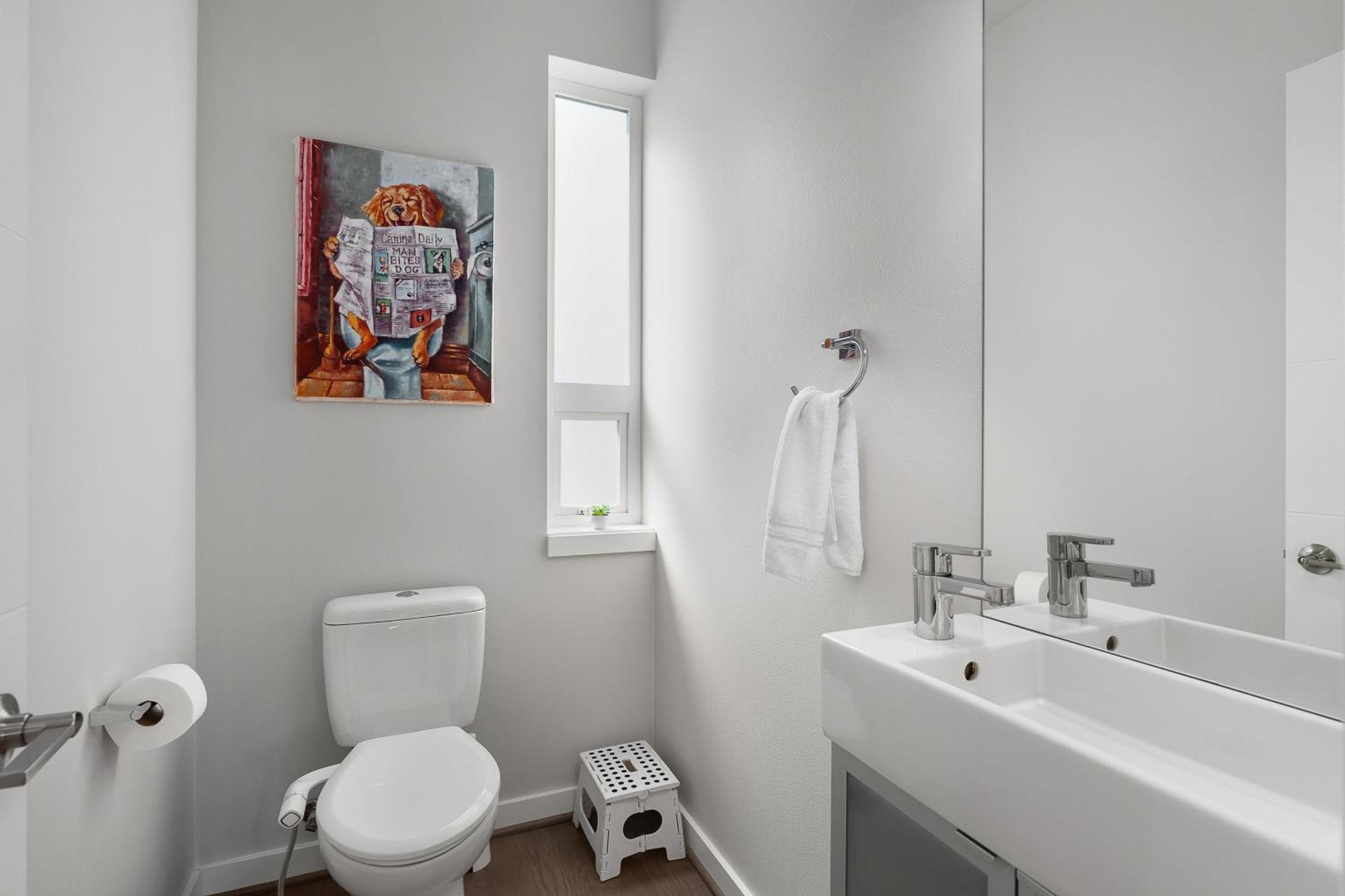 Holiday home Modern Luxury With Ev Garage, Office, Bike & Balcony, Wfh & Family Friendly Seattle