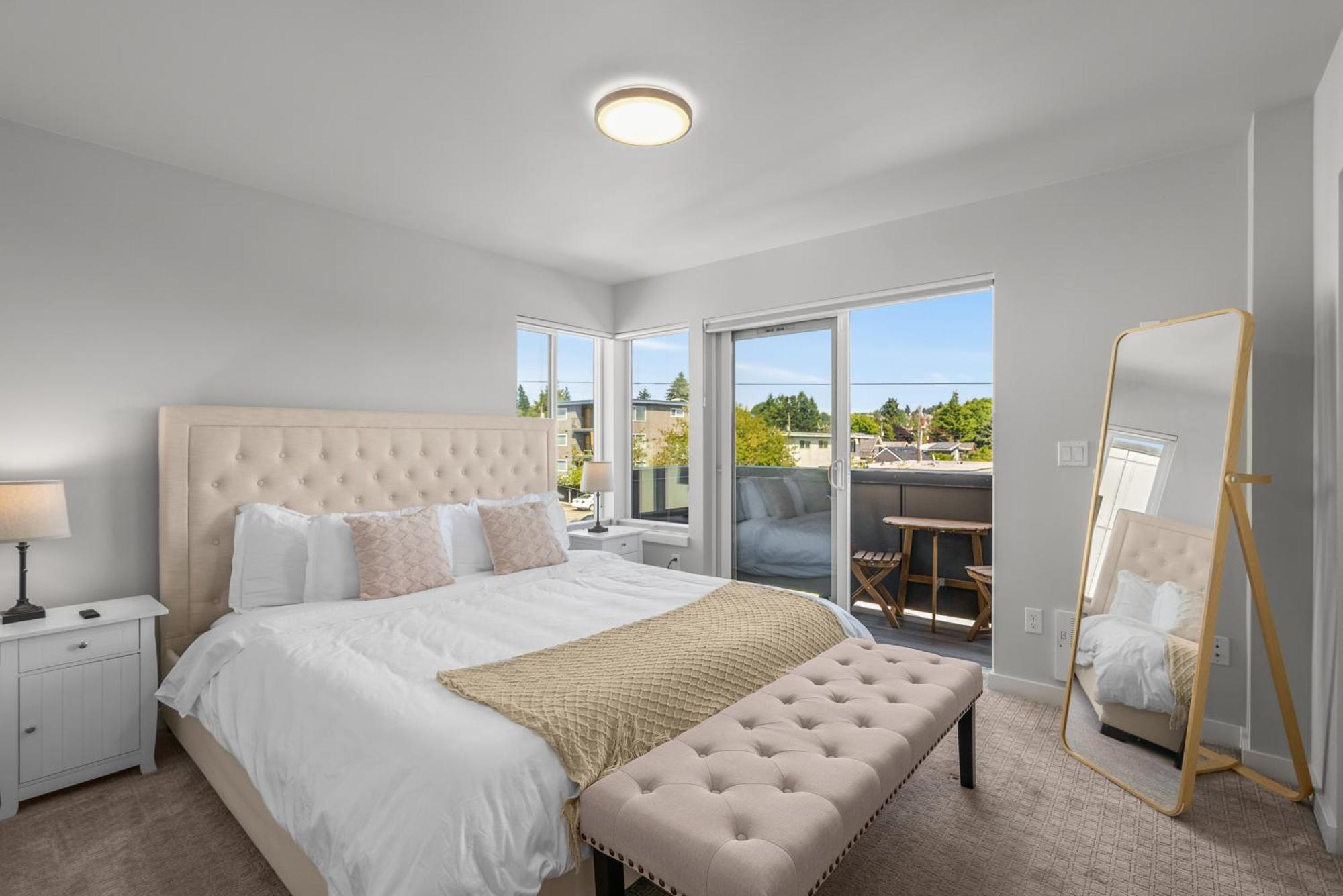 Modern Luxury With Ev Garage, Office, Bike & Balcony, Wfh & Family Friendly