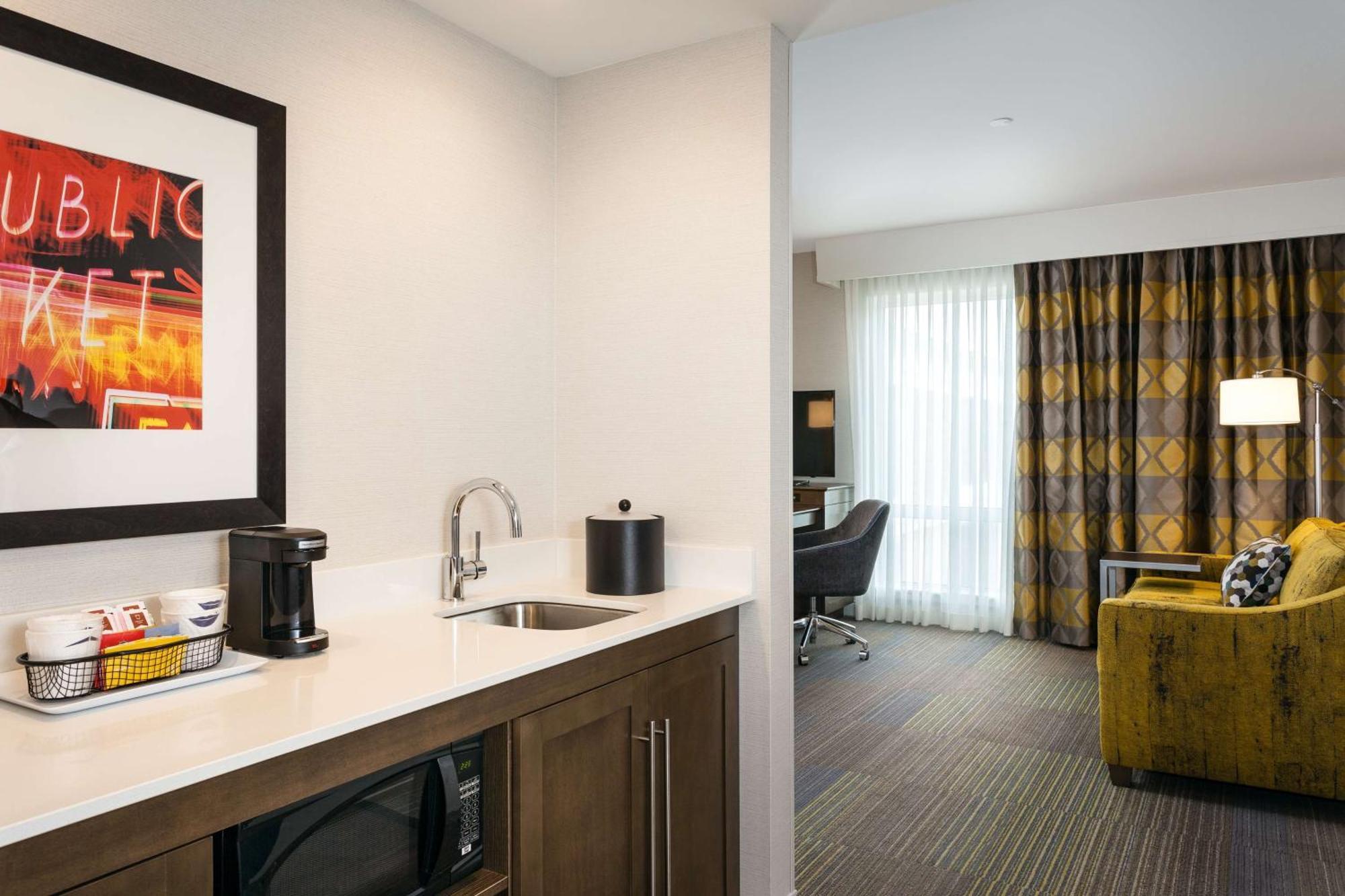 Hampton & By Hilton Seattle/northgate Seattle