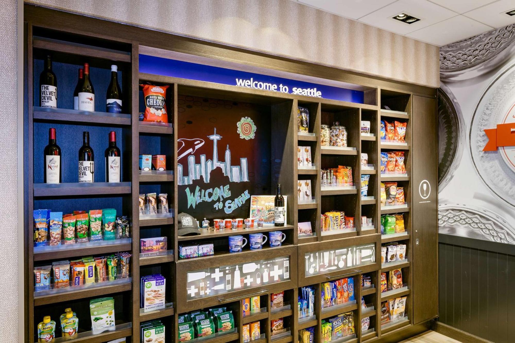 Hampton & By Hilton Seattle/northgate