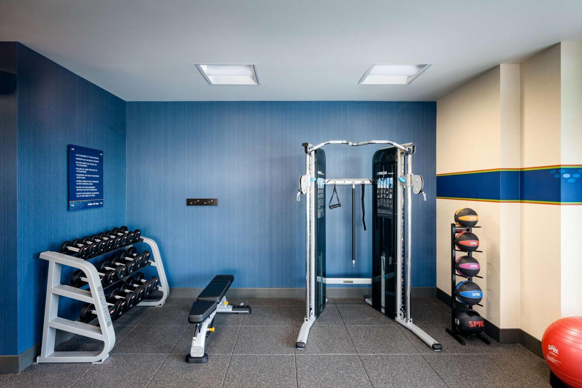Hotel Hampton & By Hilton Seattle/northgate