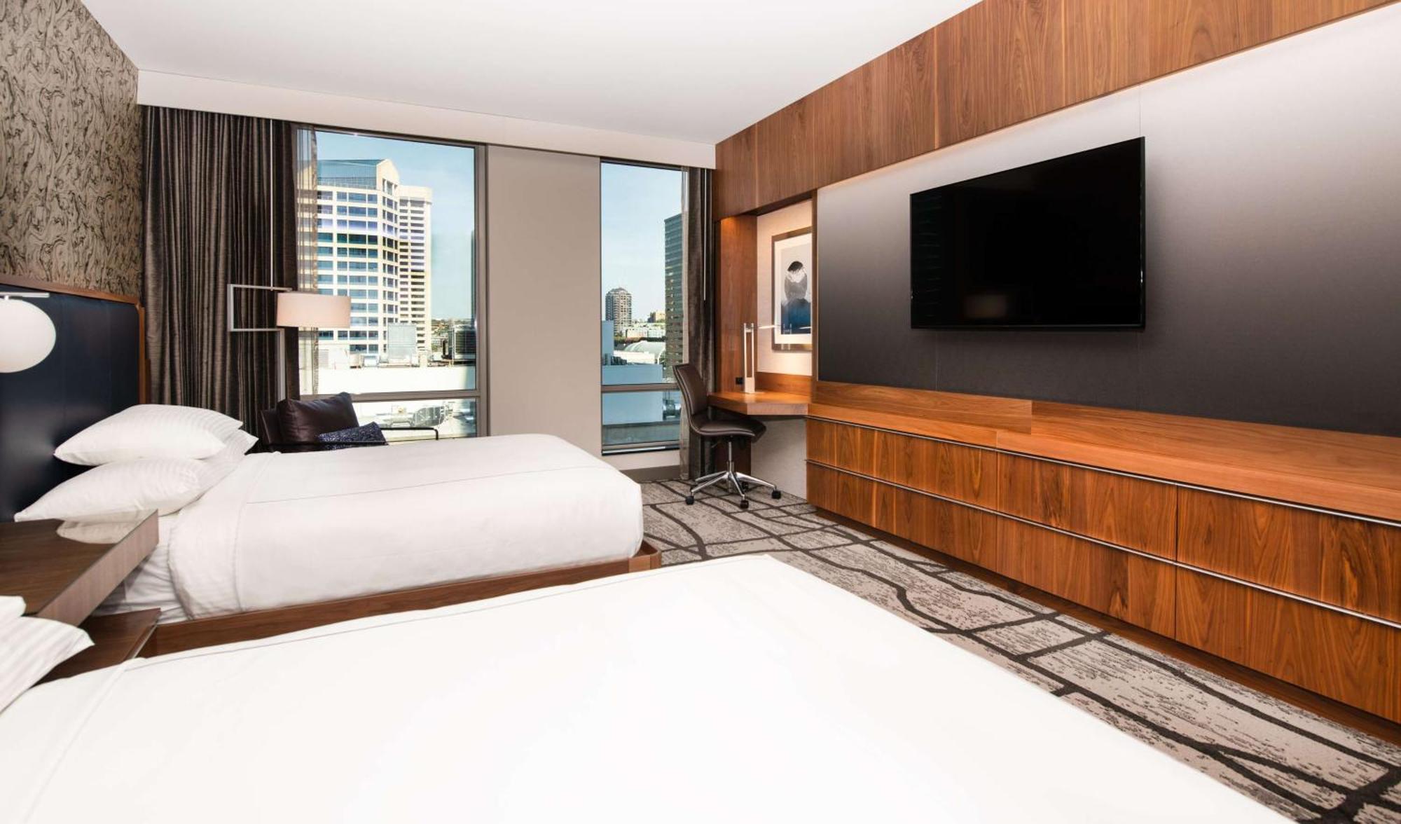 The Charter Seattle, Curio Collection By Hilton