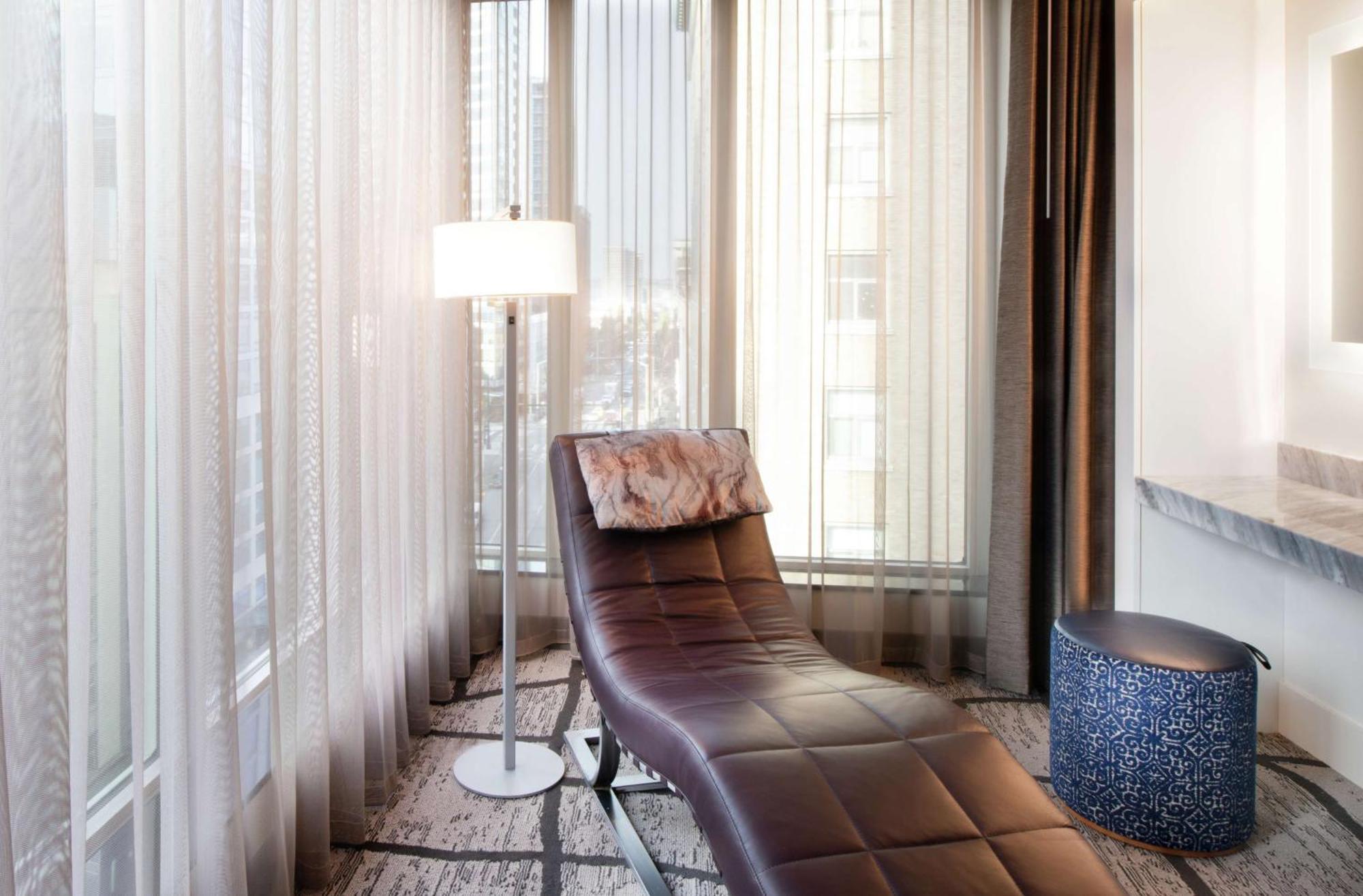 The Charter Seattle, Curio Collection By Hilton Hotel 4*