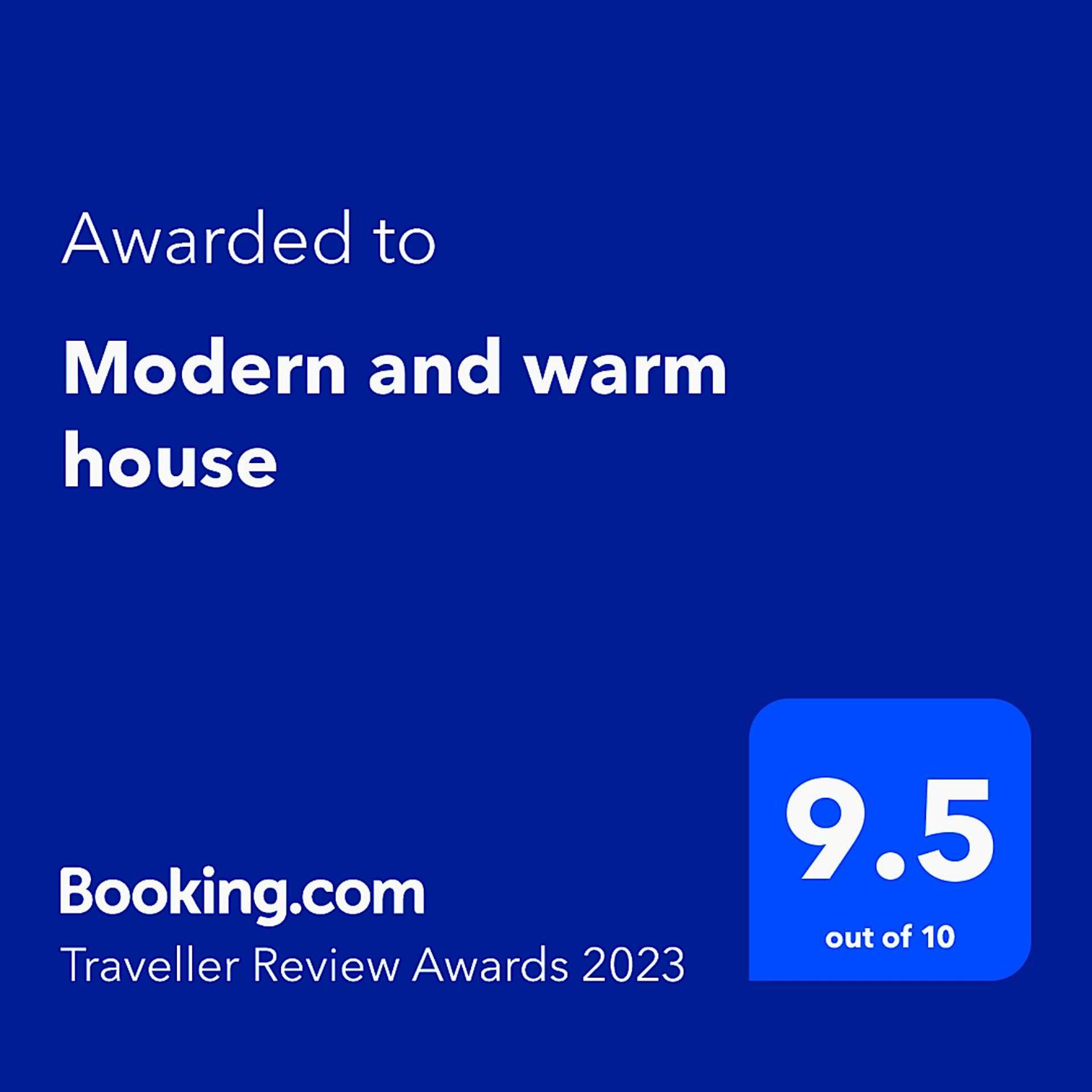 Modern And Warm House Seattle