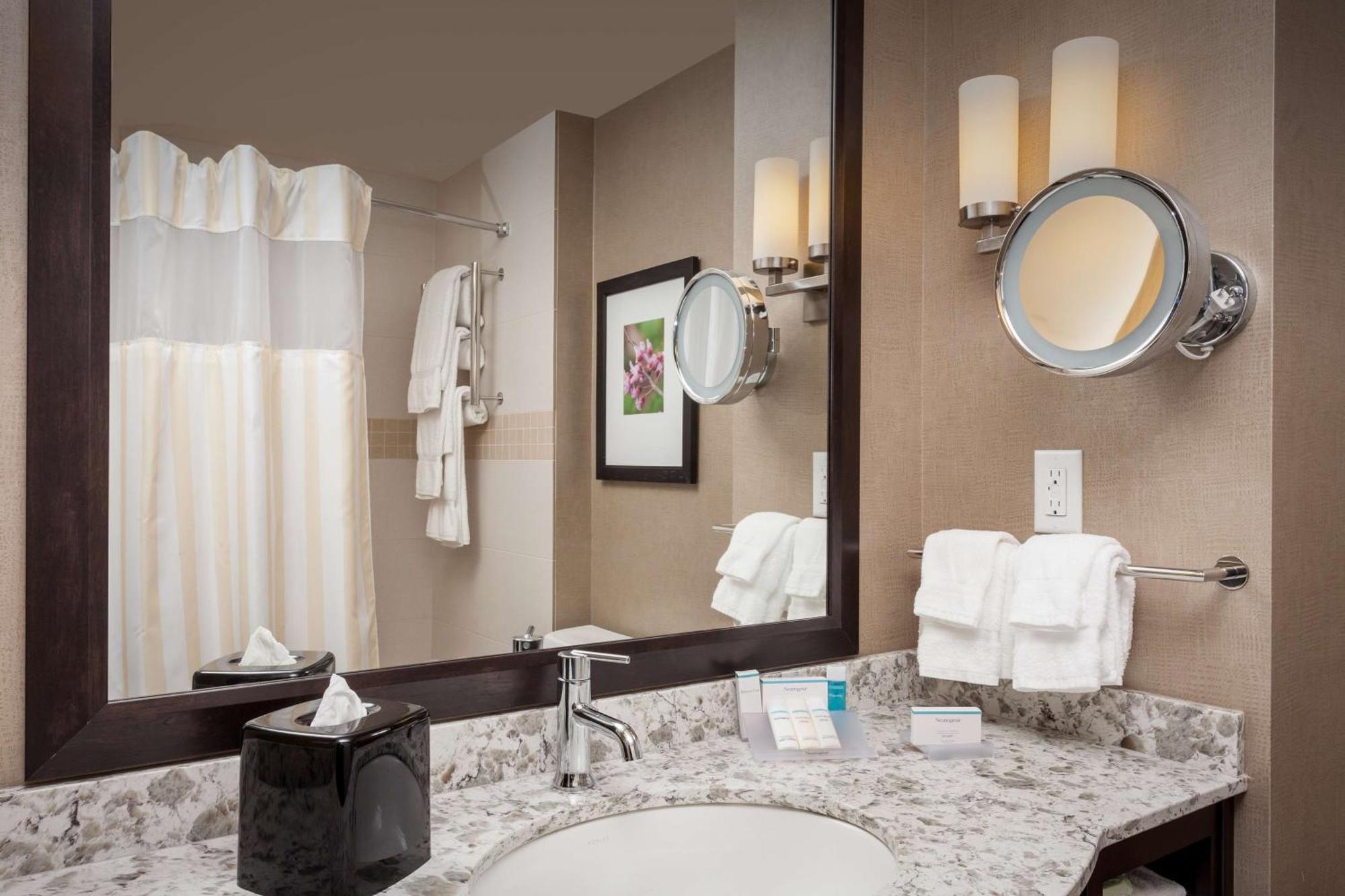 Hilton Garden Downtown Hotel