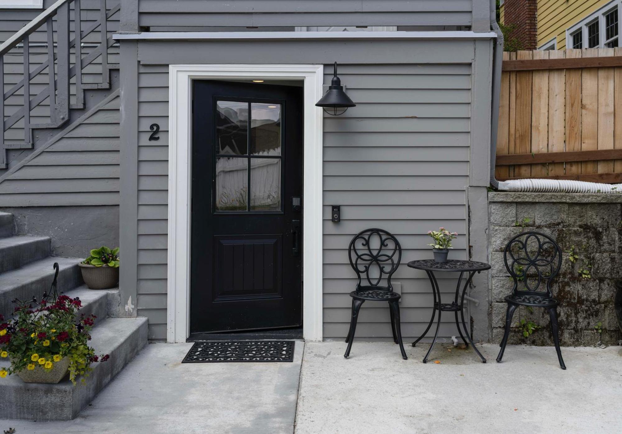 Holiday home Modern And Warm House Seattle