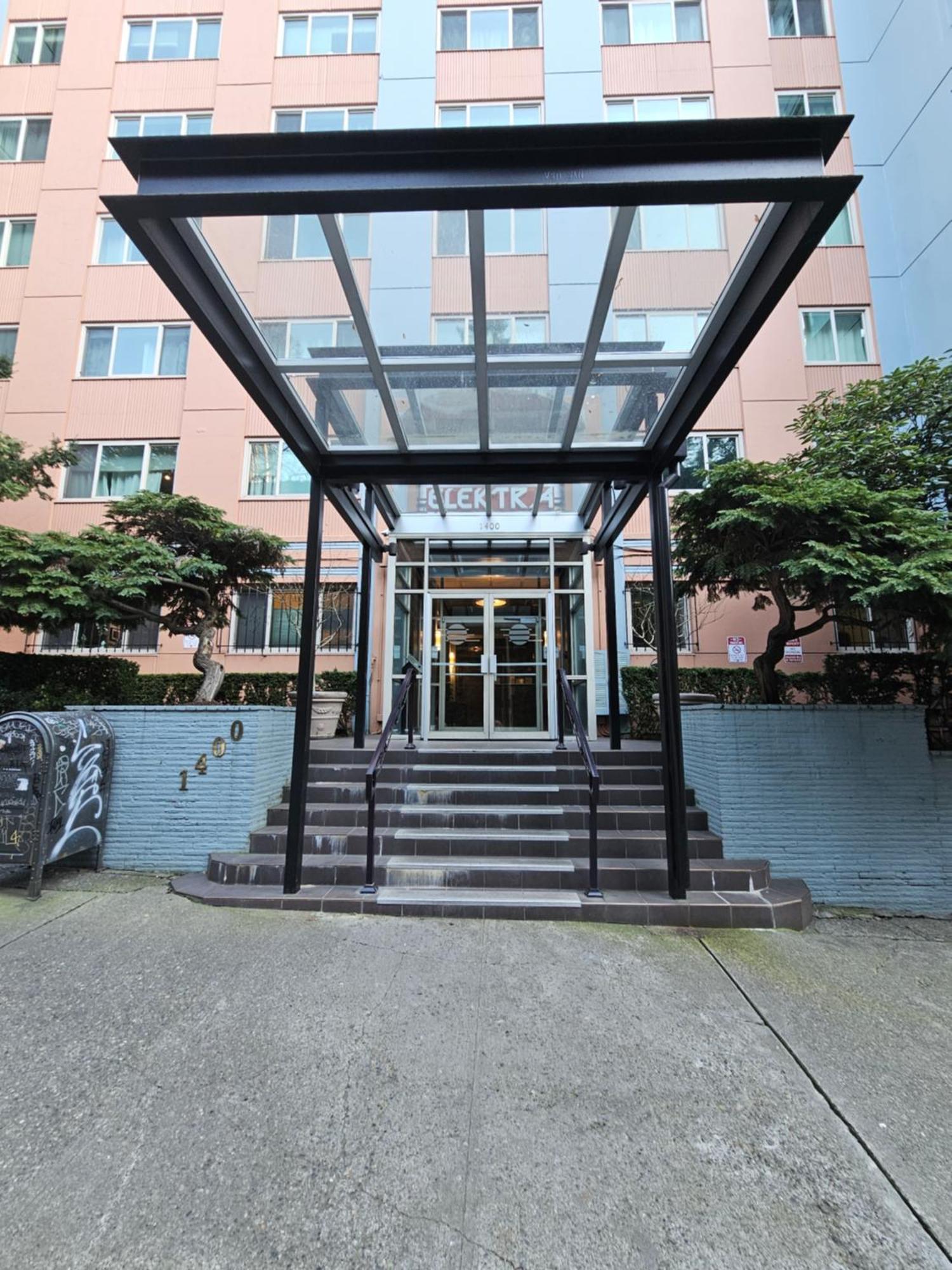 Cozy 1br With Free Parking Downtown Conv Center *
