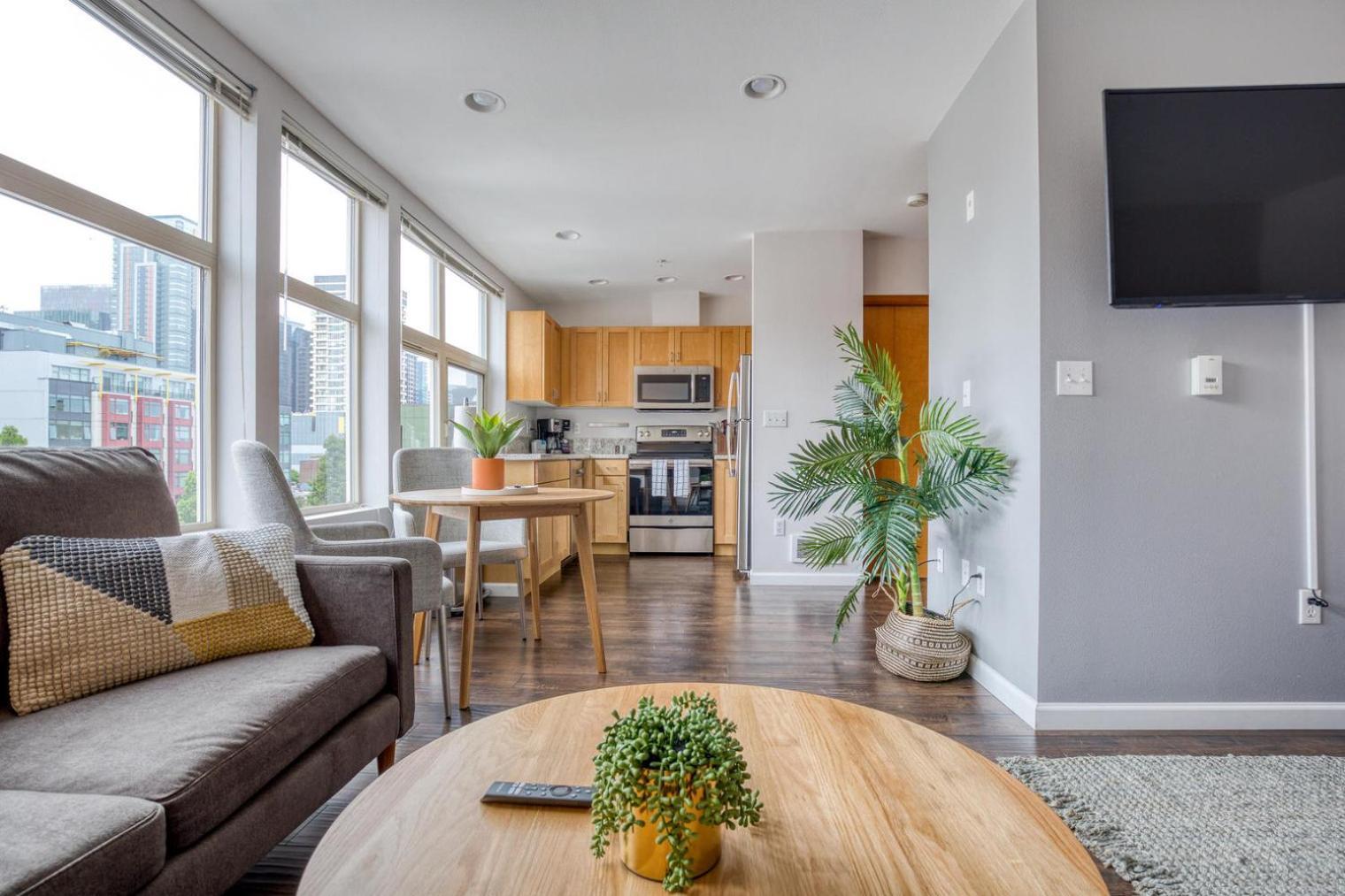 Belltown 1br W Lounge Nr Parks Garden Sea-677 Apartment *