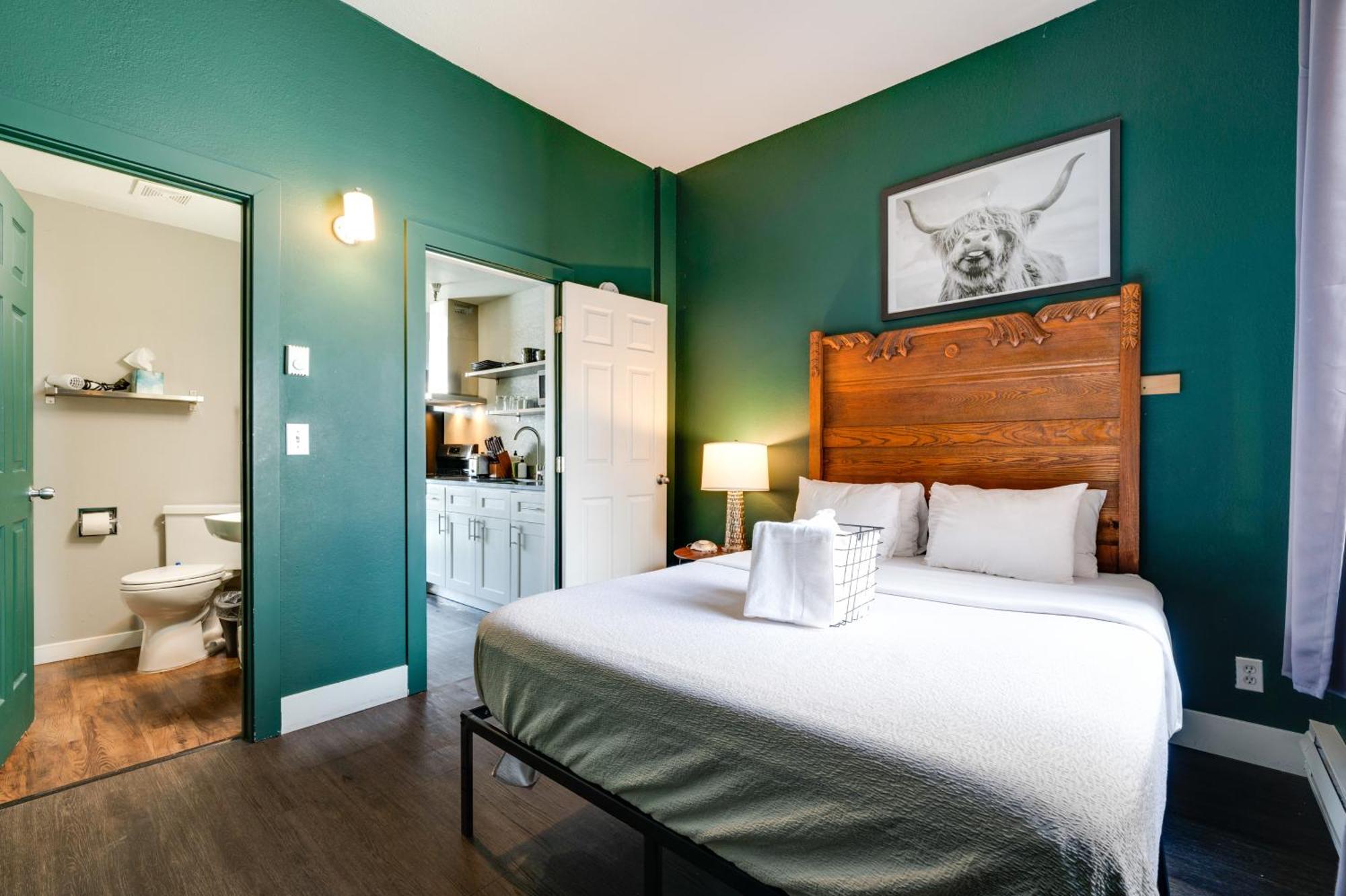 Oxford By At Mine Hospitality * Seattle