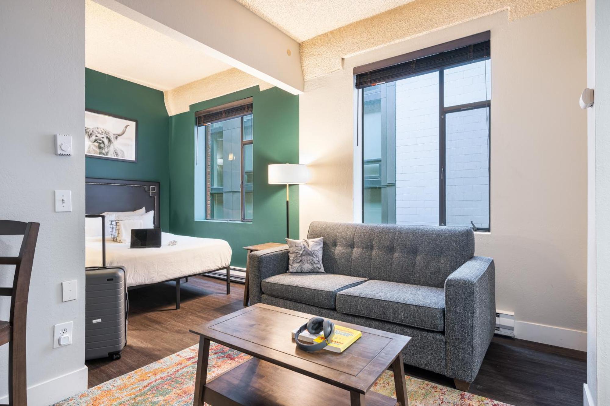 Oxford By At Mine Hospitality Apartment Seattle