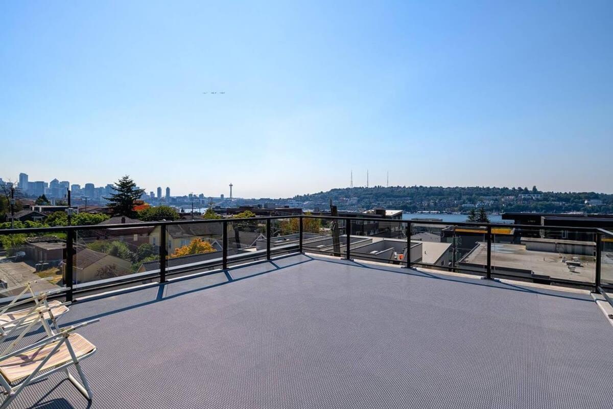 A-seattle Urban Village- Gu *