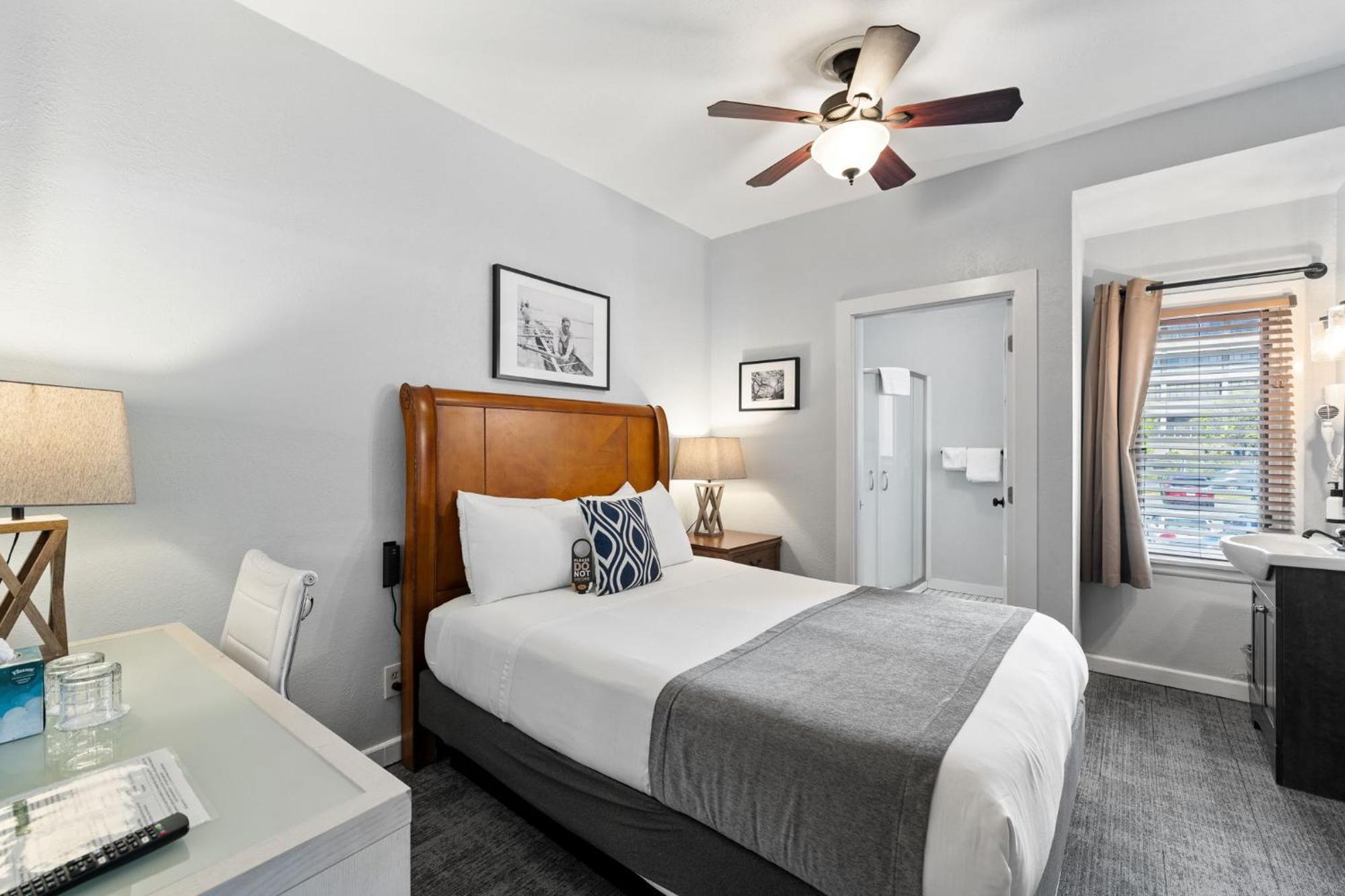 College Inn