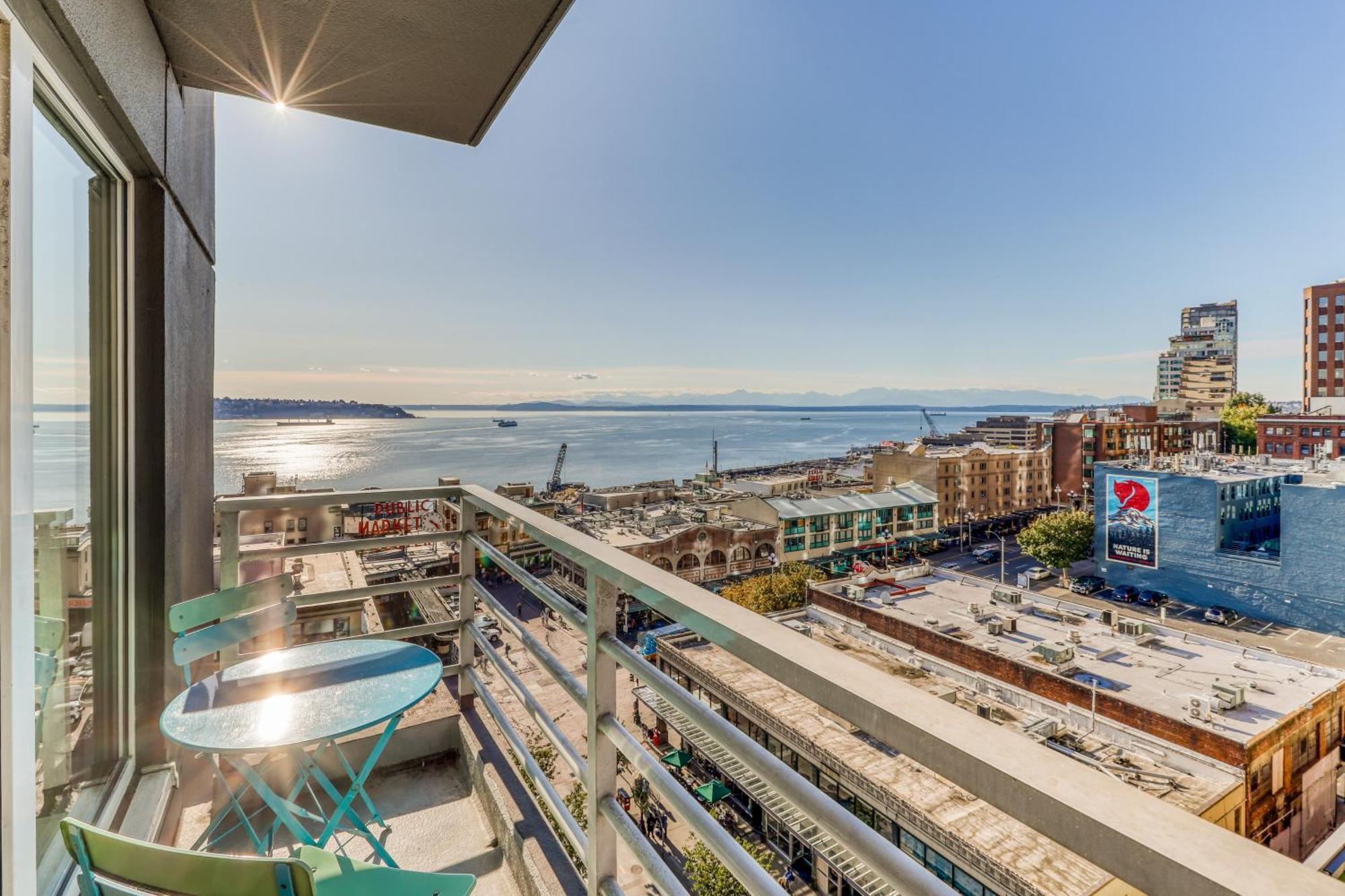 Newmark Tower Apartment Seattle