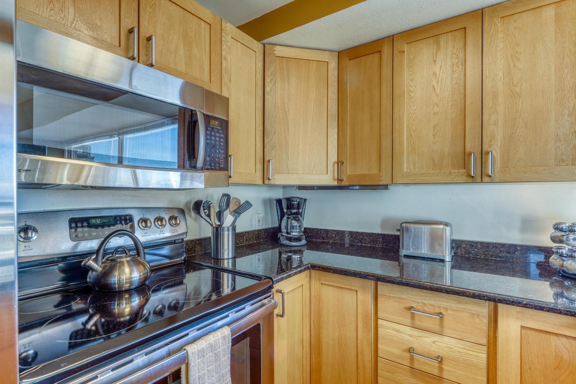Newmark Tower Apartment *