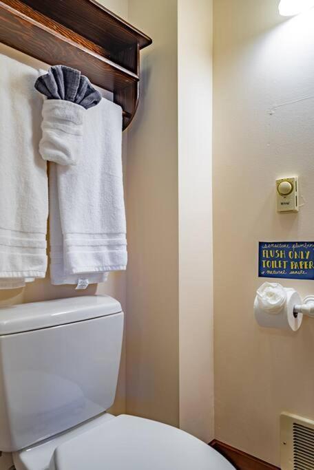 Charming In Capitol Hill - Foxglove Rm 3 Holiday home Seattle