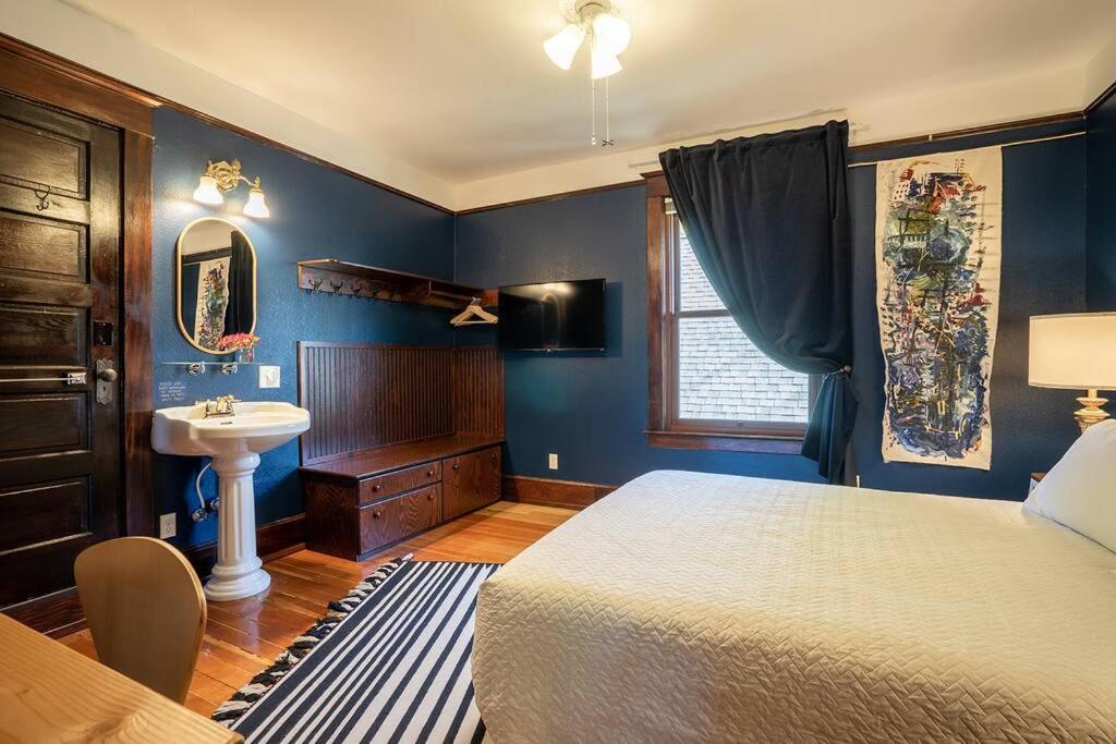 Charming In Capitol Hill - Foxglove Rm 3 Holiday home