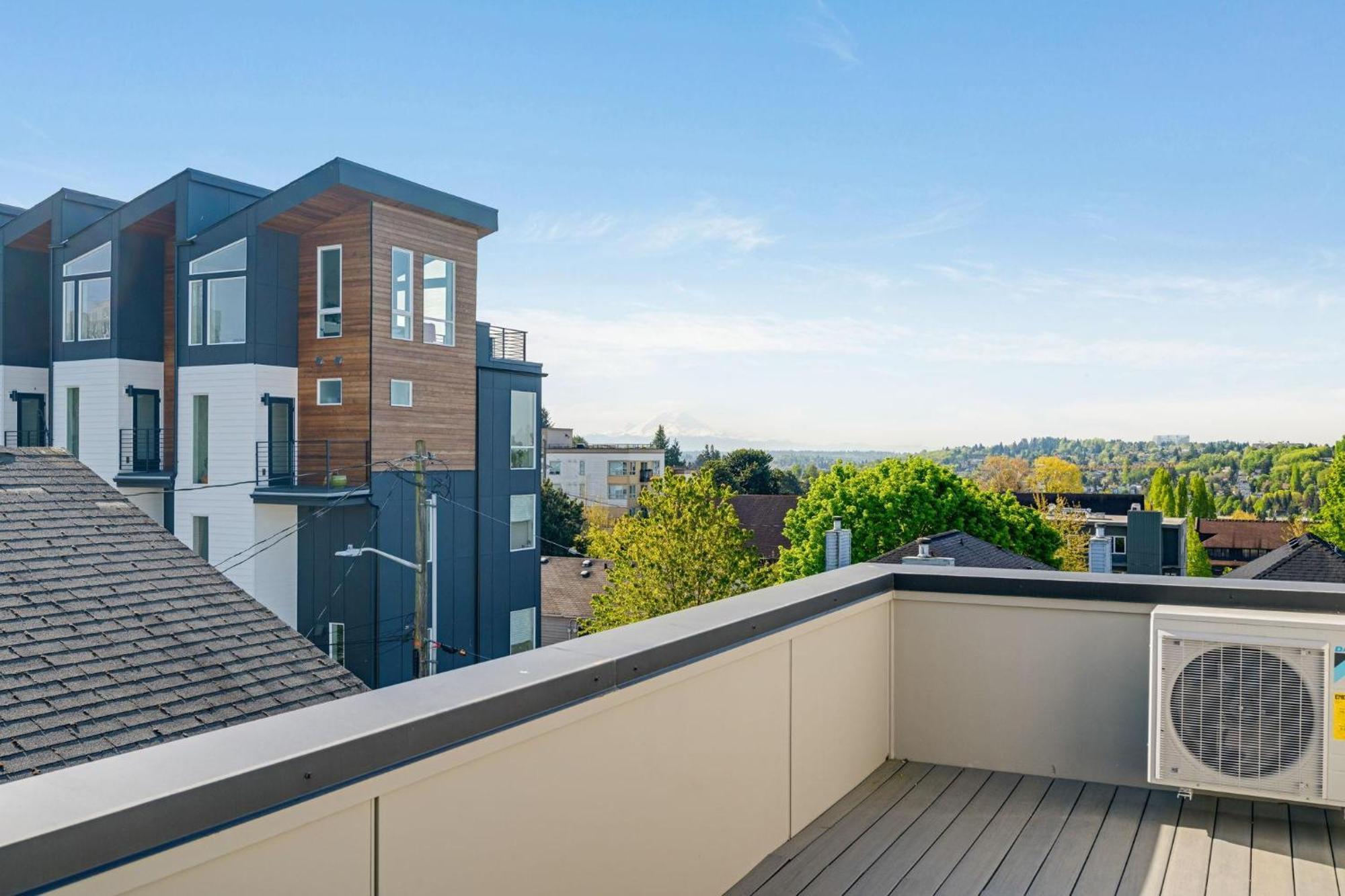 Urban View Haven Seattle