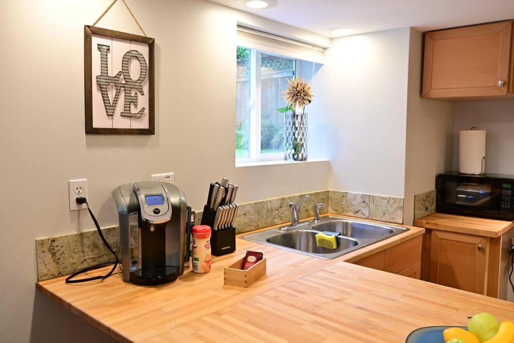 Apartment Uw Cozy - Quiet Home, Perfect For Family And Group Seattle