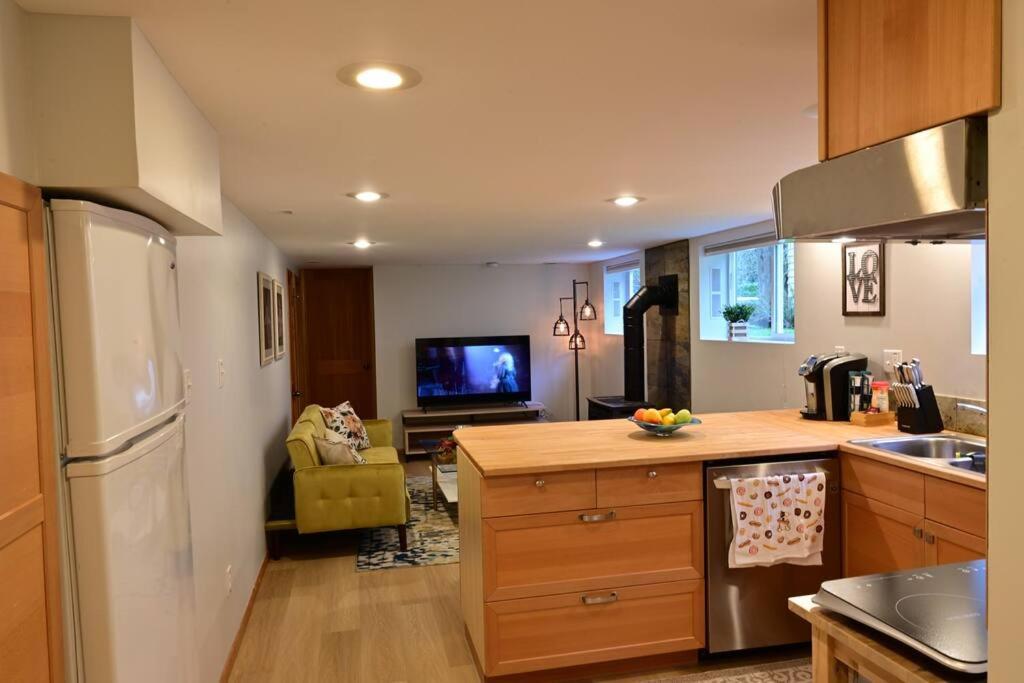 Uw Cozy - Quiet Home, Perfect For Family And Group