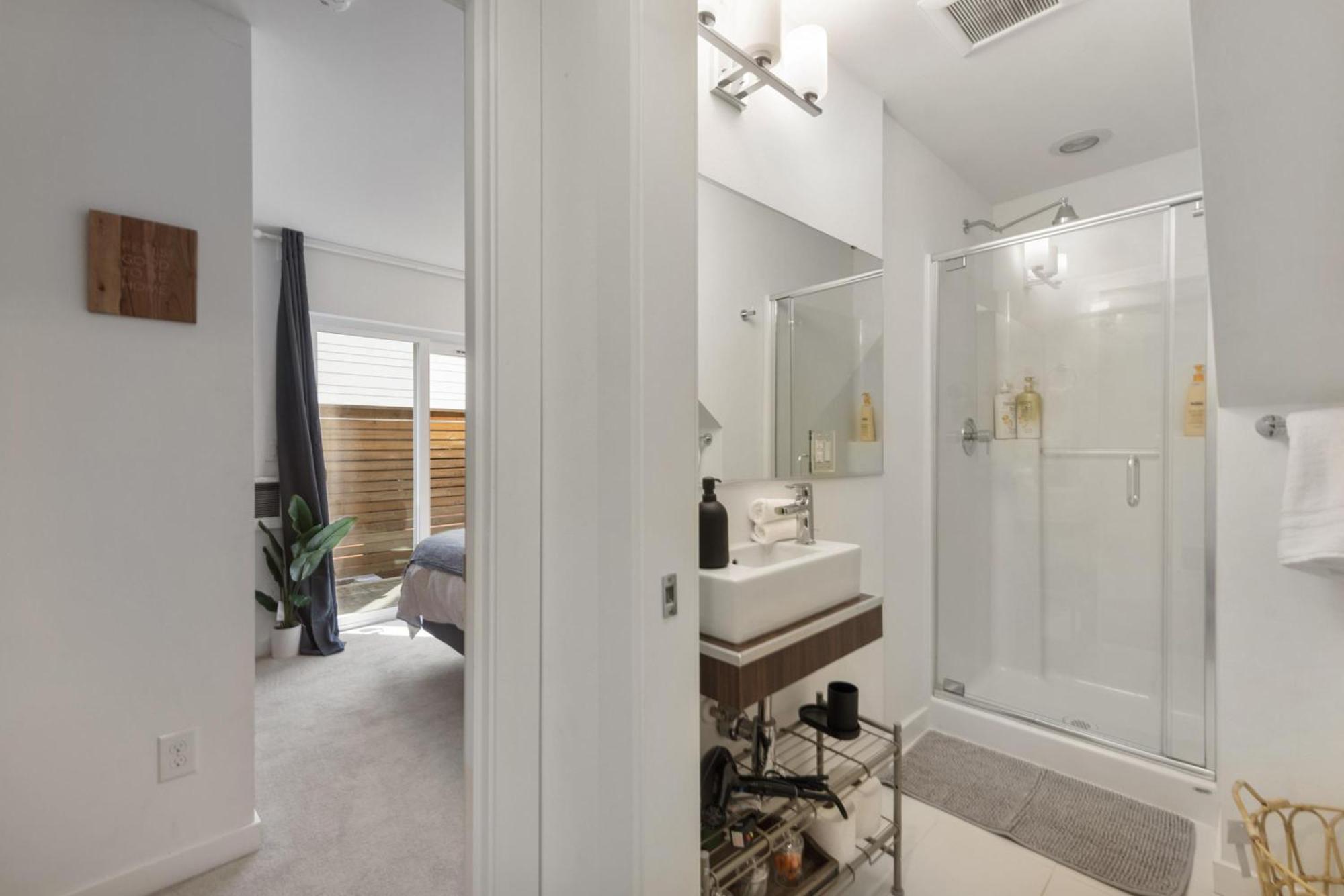 Urban Humble Abode Seattle