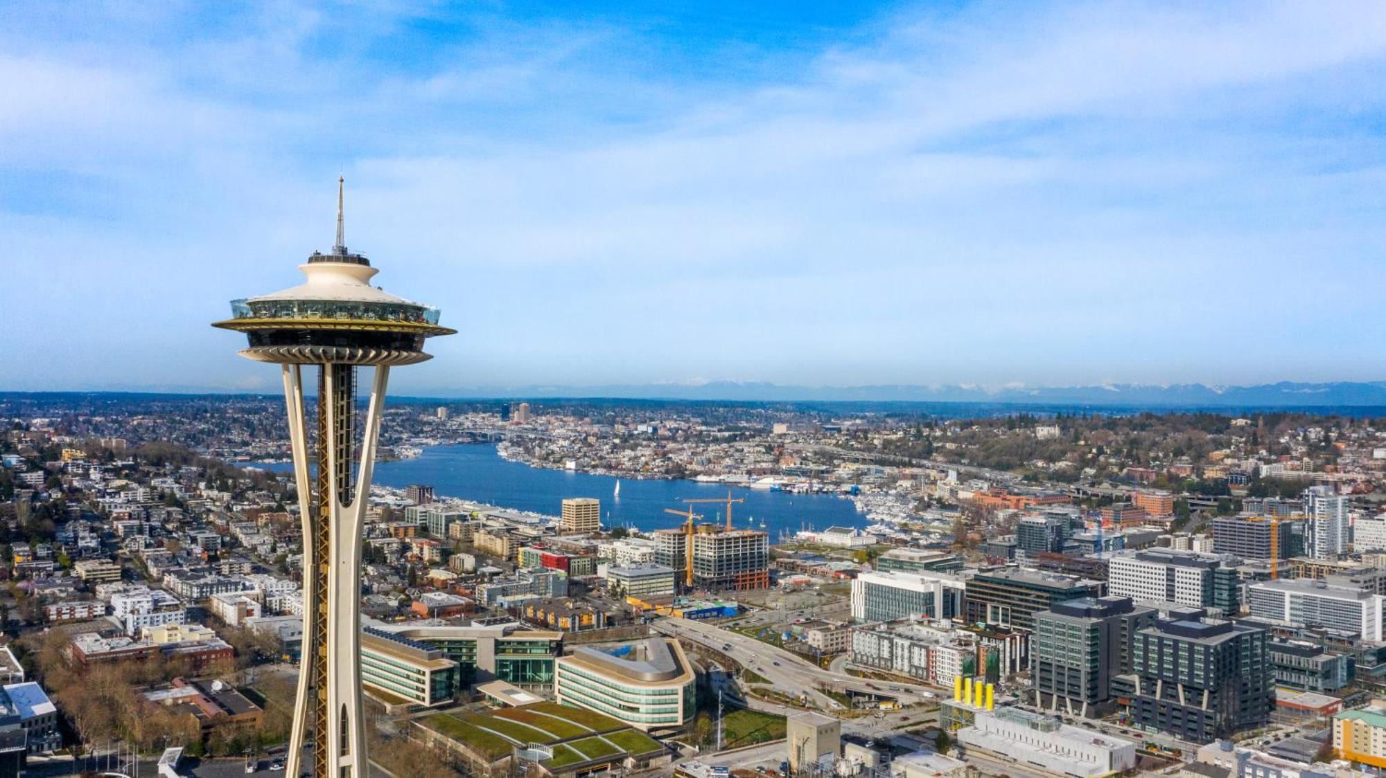 Belltown Perch, Explore Like A Local 99 Walkscore Apartment *