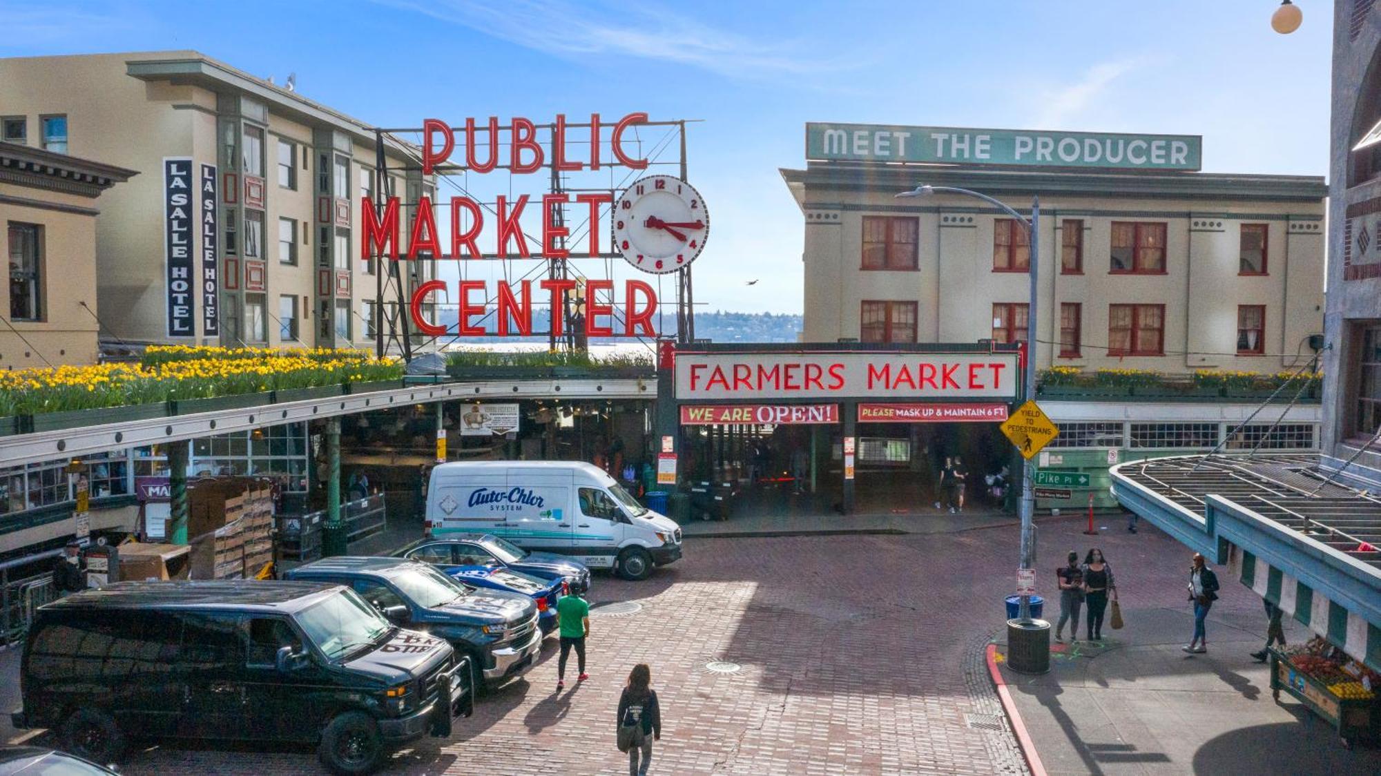 Belltown Perch, Explore Like A Local 99 Walkscore Apartment