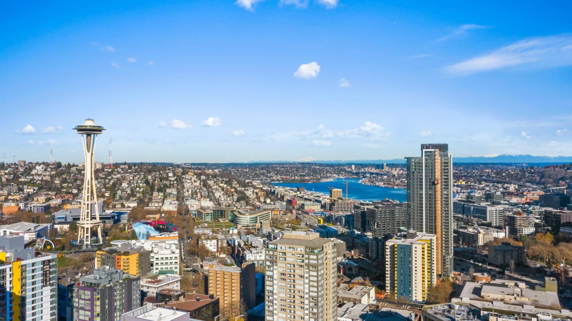 Belltown Perch, Explore Like A Local 99 Walkscore *