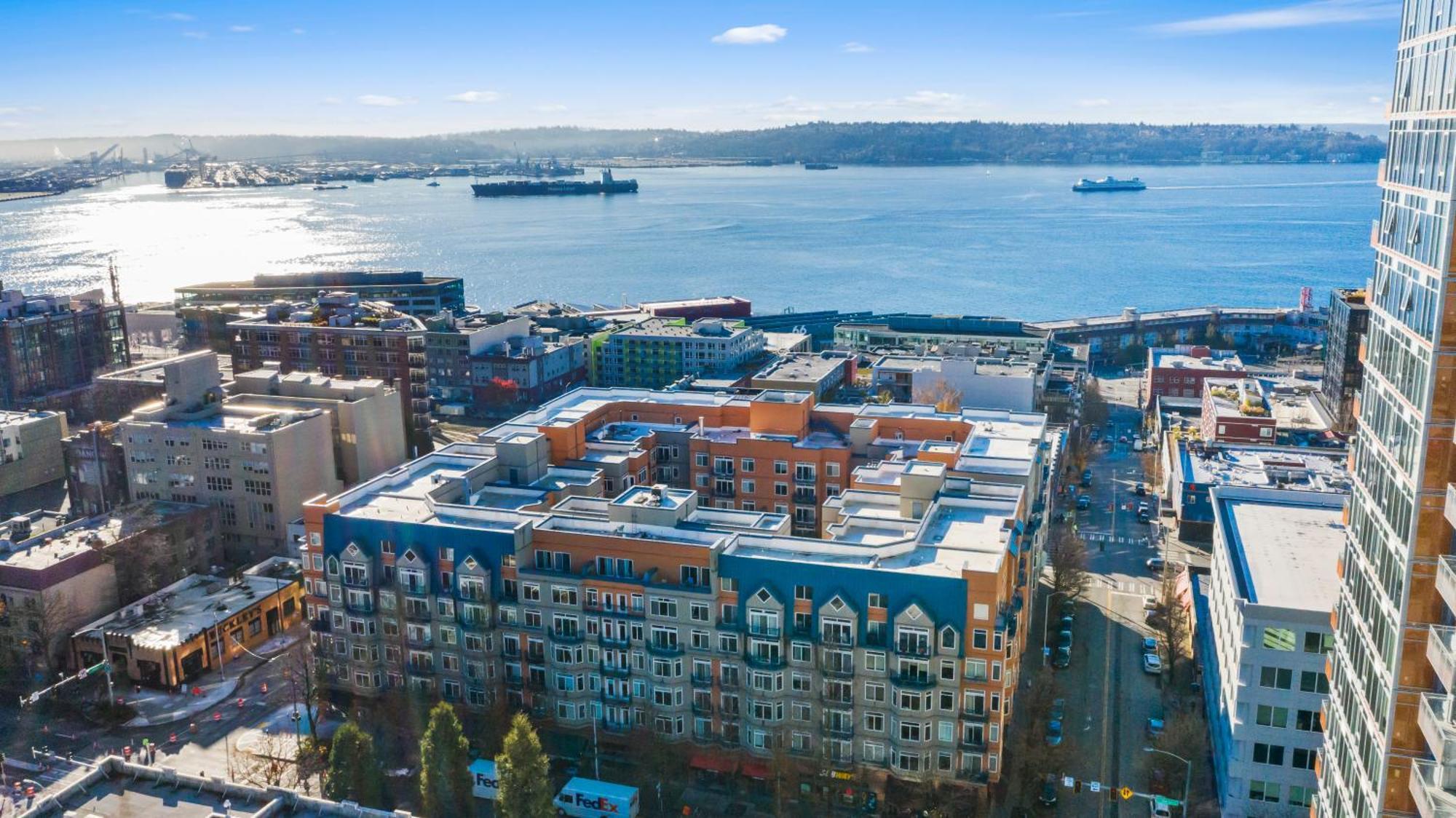Apartment Belltown Perch, Explore Like A Local 99 Walkscore Seattle