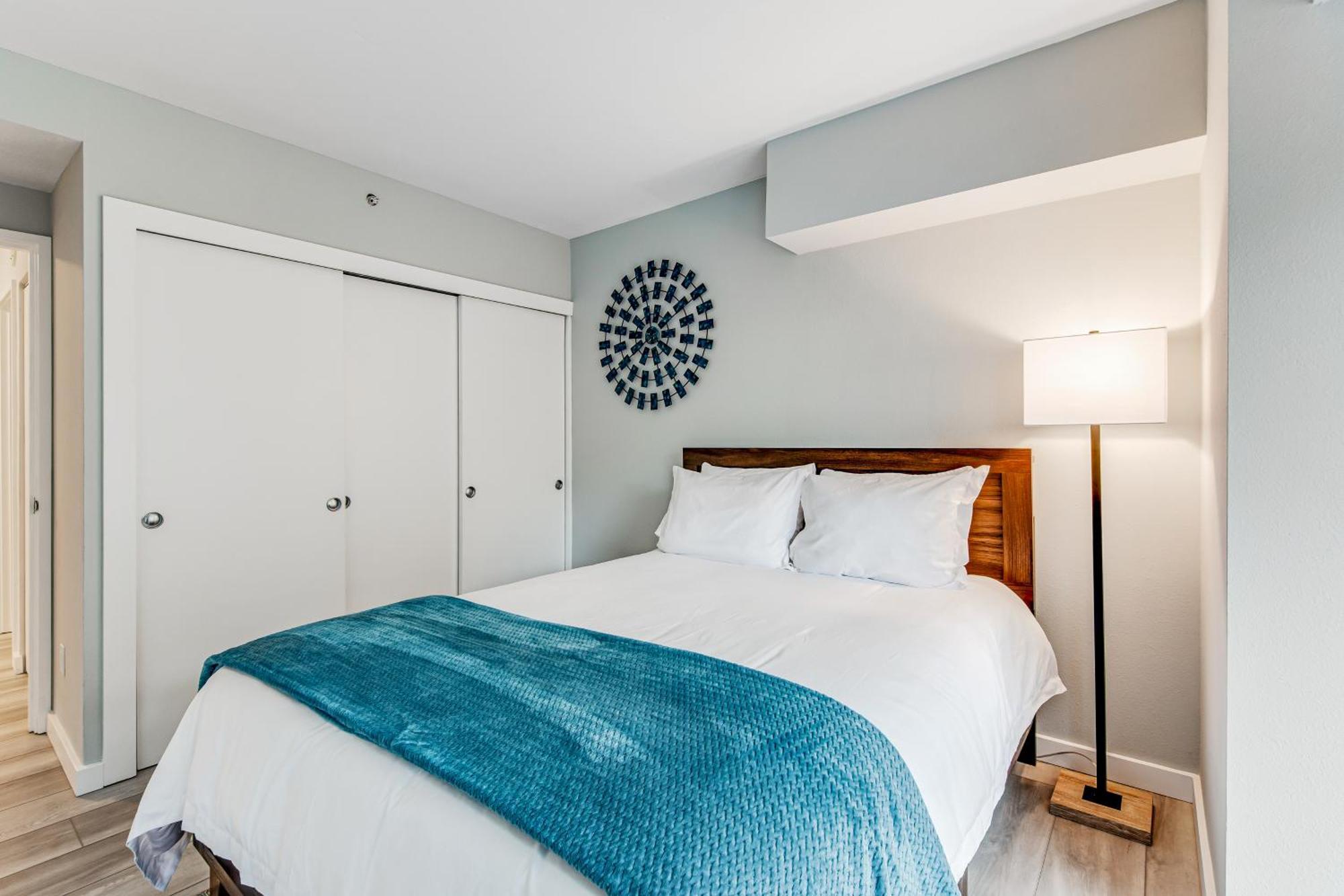 Apartment Newmark Tower *