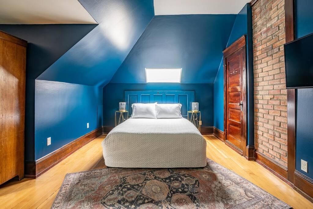Holiday home Charming In Capitol Hill - Foxglove Rm 6 *