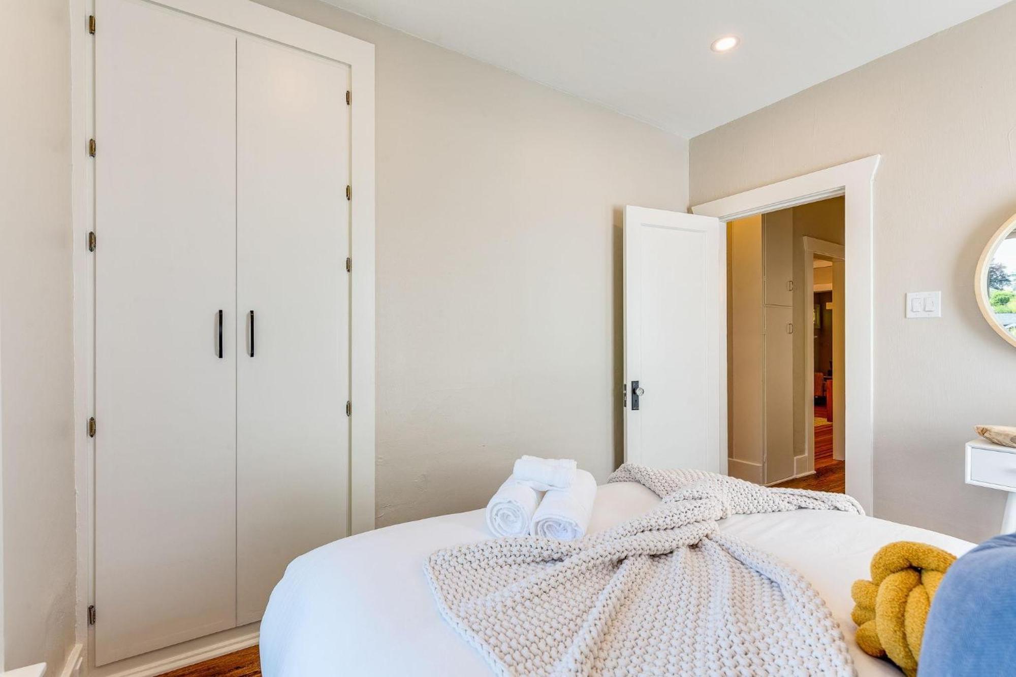 Holiday home Hilltop Gem *