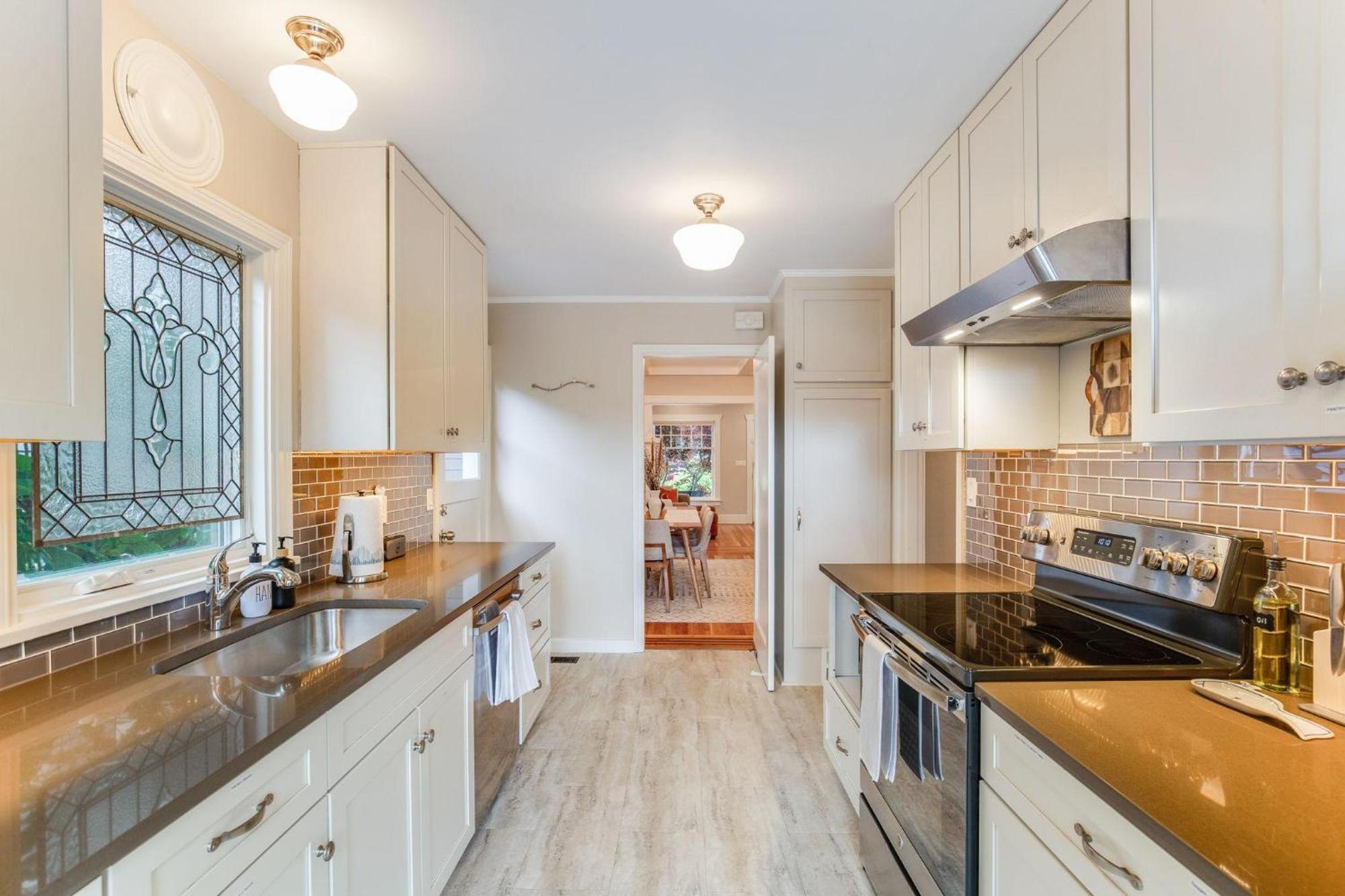 Hilltop Gem Holiday home Seattle