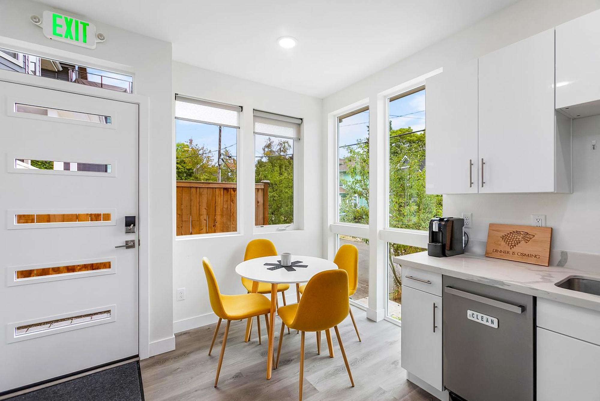 The Kraken Sweet Homestay Seattle