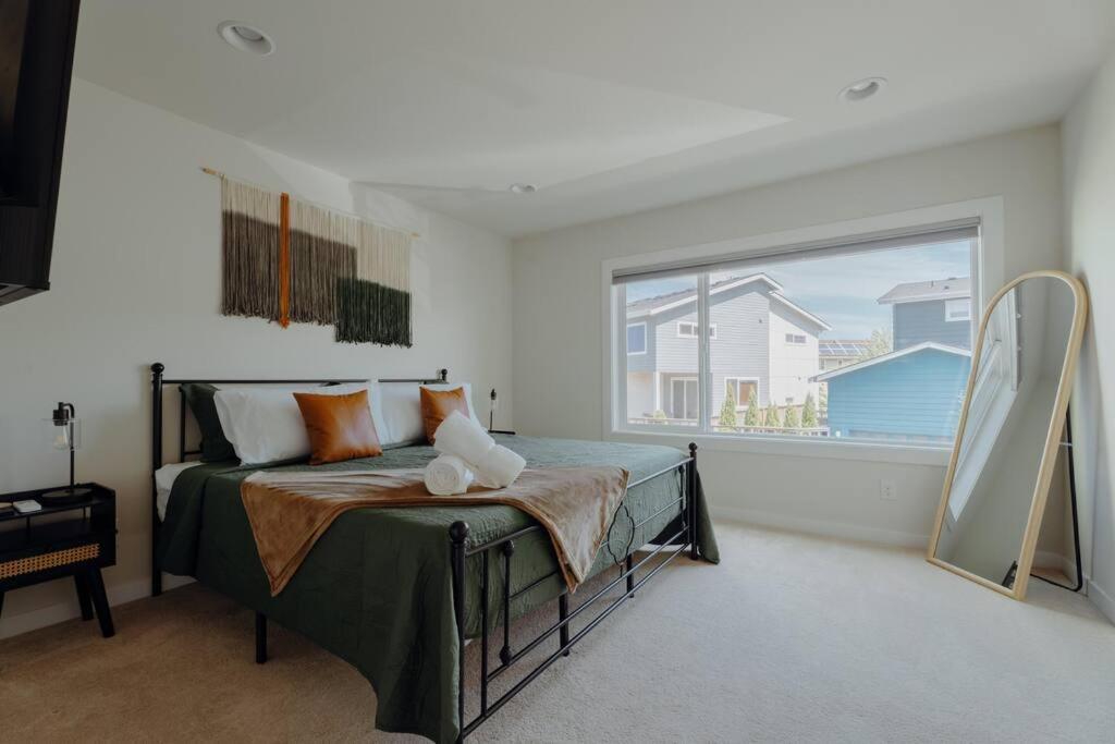 Holiday home Haven At Greenbridge Close To Airport And Downtown *