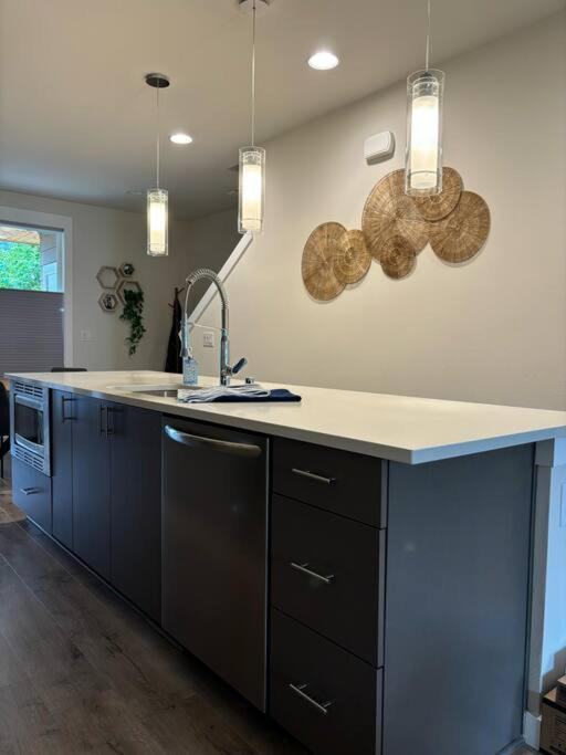 Haven At Greenbridge Close To Airport And Downtown Holiday home Seattle