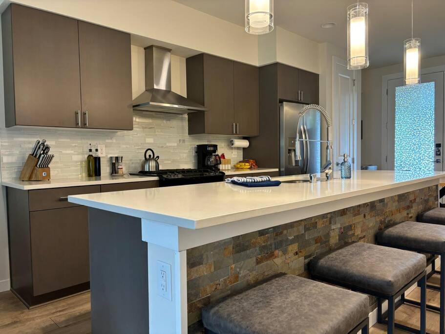 Haven At Greenbridge Close To Airport And Downtown Holiday home