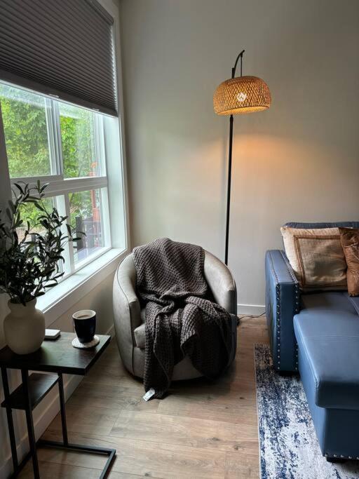 Holiday home Haven At Greenbridge Close To Airport And Downtown *