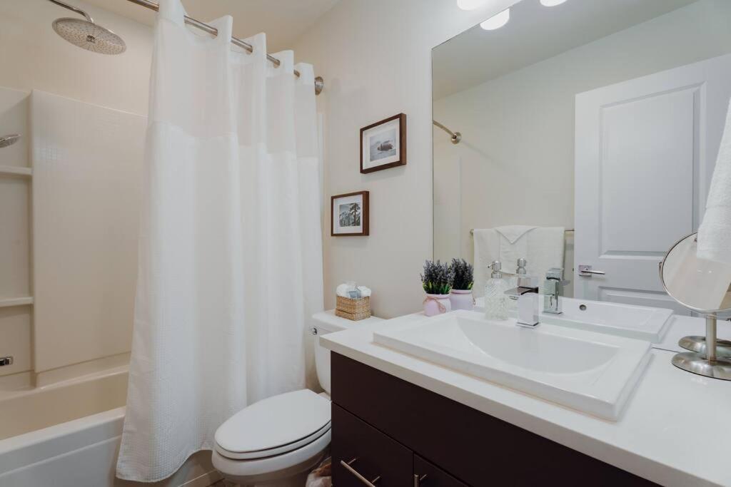 Holiday home Haven At Greenbridge Close To Airport And Downtown