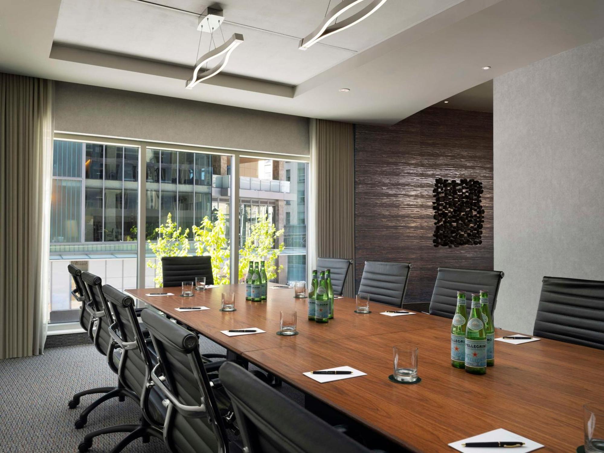 The Charter Seattle, Curio Collection By Hilton Hotel Seattle