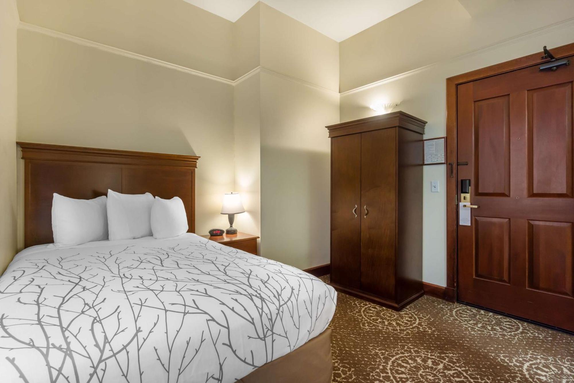 Best Western Plus Pioneer Square Downtown 3*