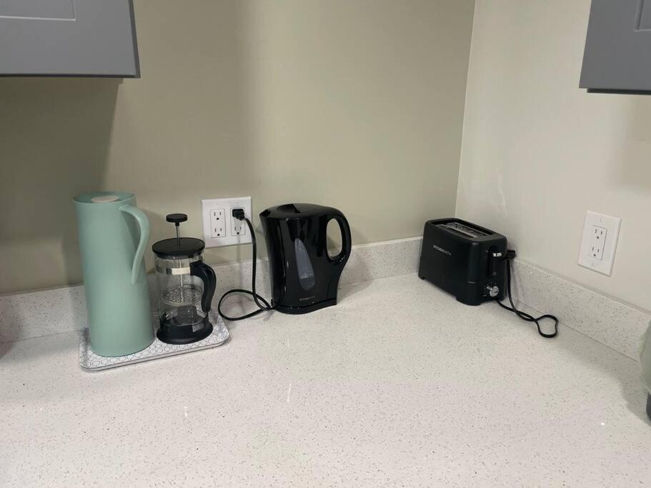Seaview Hideaway Heated Floors, Free Parking Holiday home Seattle