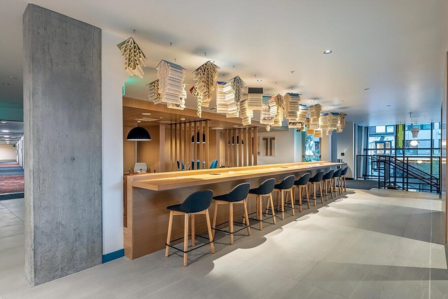 District 1br W Gym Bbq Nr Downtown Sea-547 *