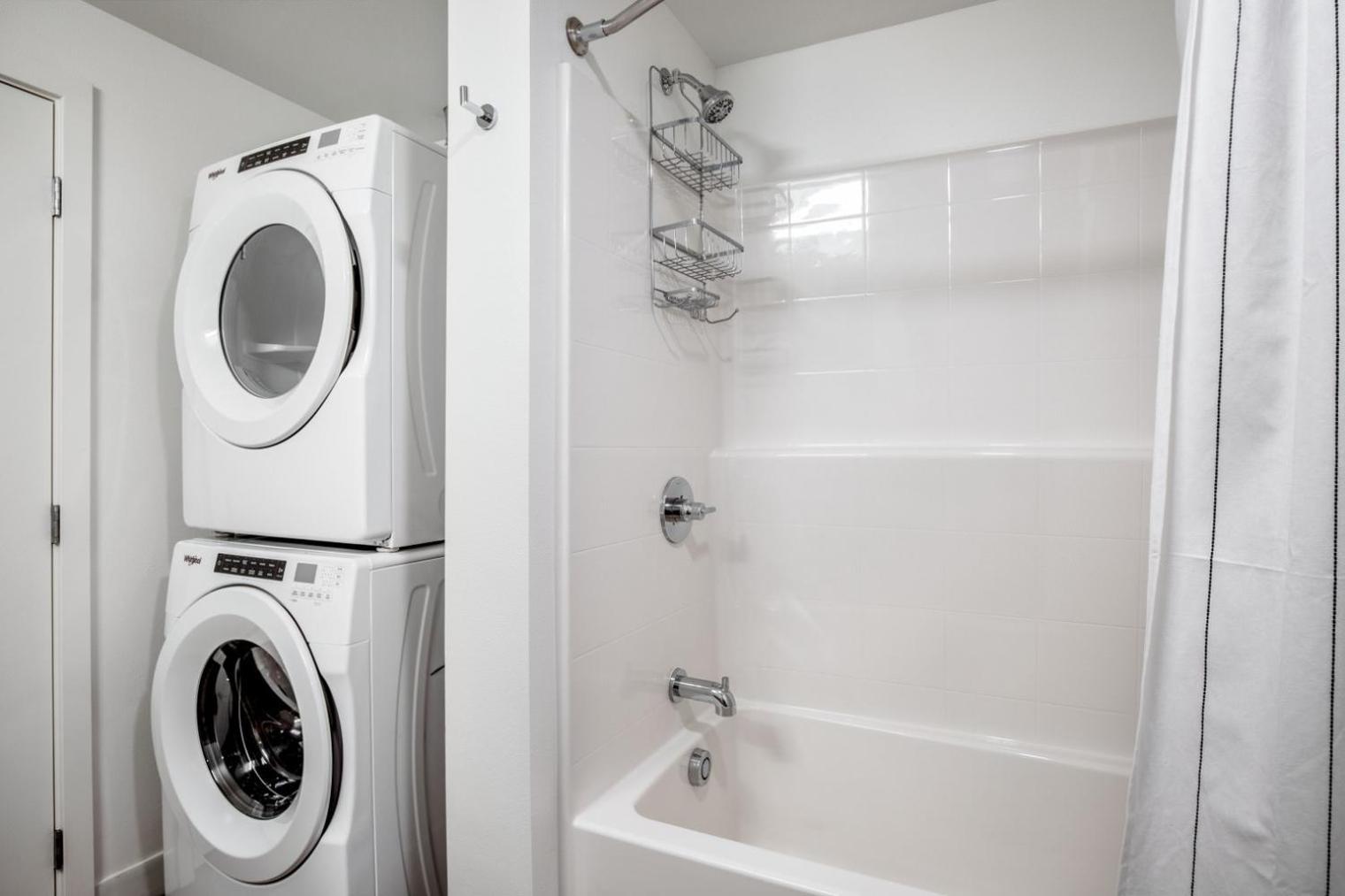 District 1br W Gym Bbq Nr Downtown Sea-547 Apartment Seattle