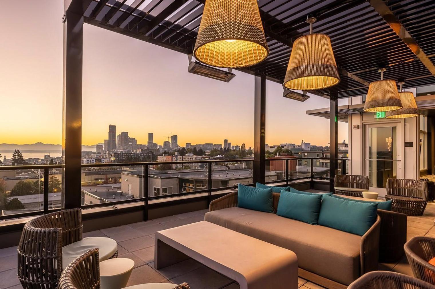District 1br W Gym Bbq Nr Downtown Sea-547