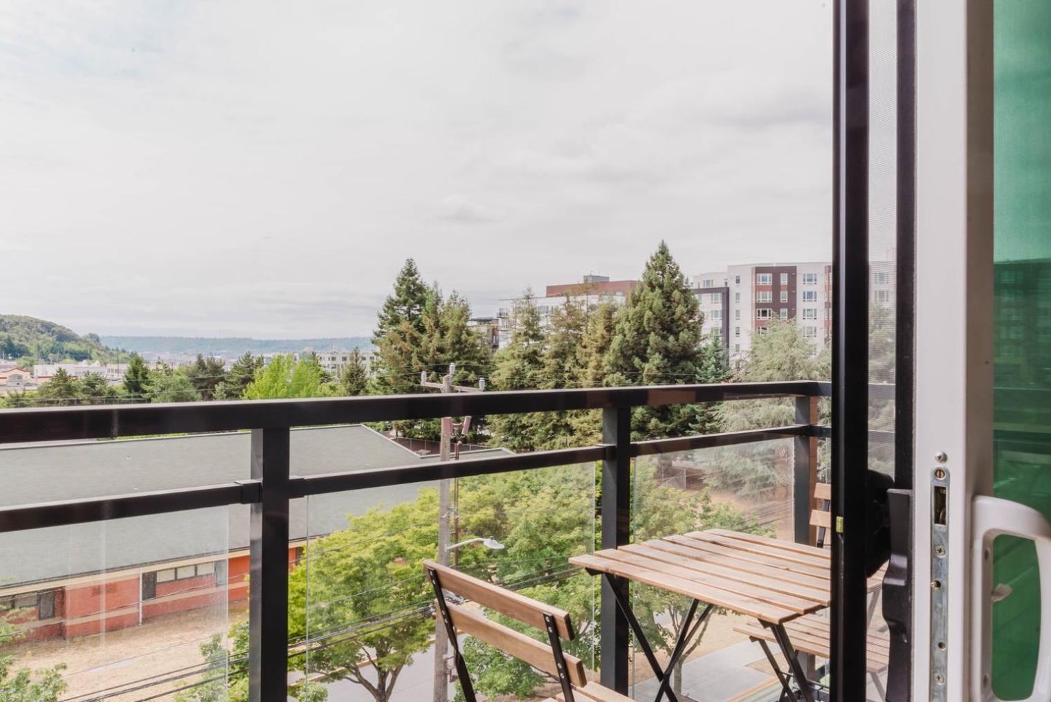 Blueground First Hill Gym Bbq Roof Lounge Sea-753