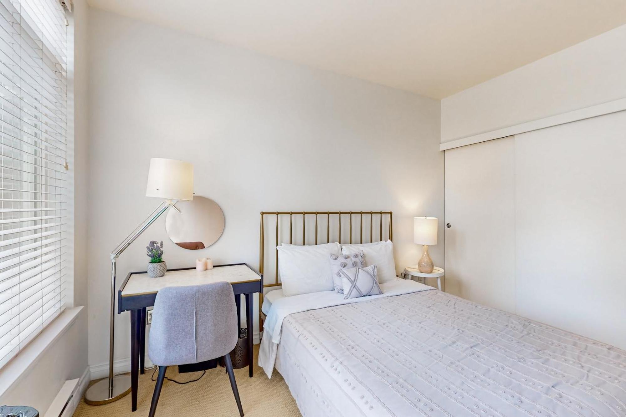 Belltown Court Ii *