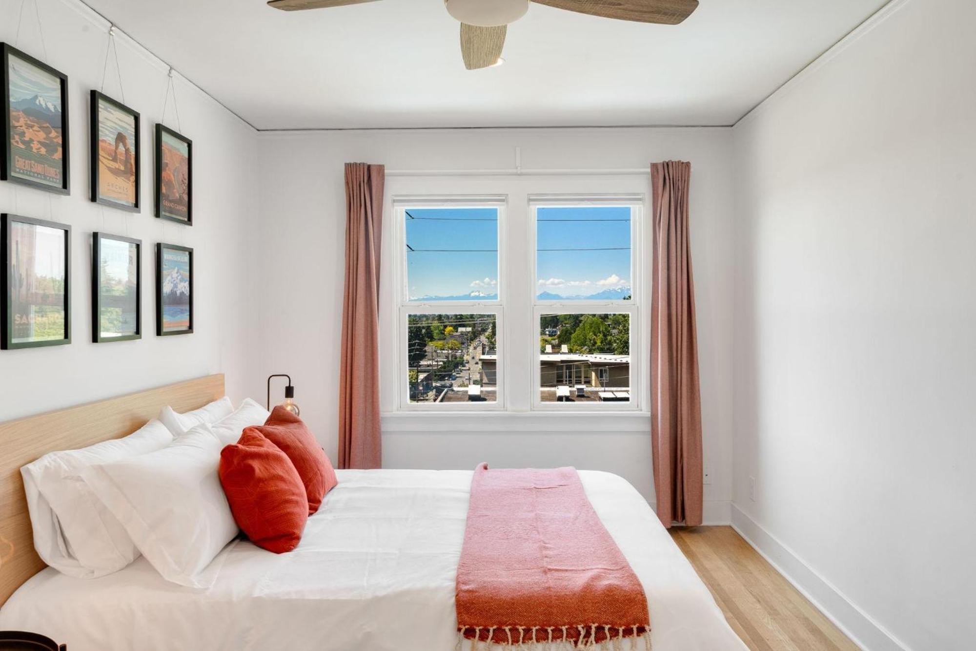 Phinney Ridge A Holiday home