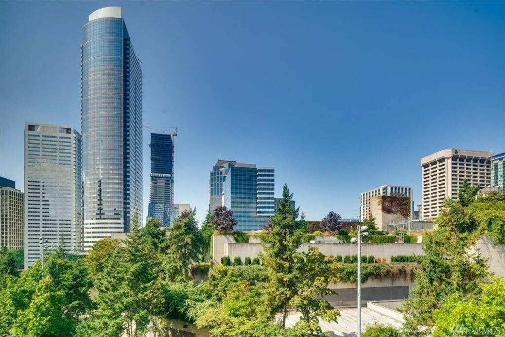 Eclectic Downtown & Cap Hill King Bed & Kitchen Seattle
