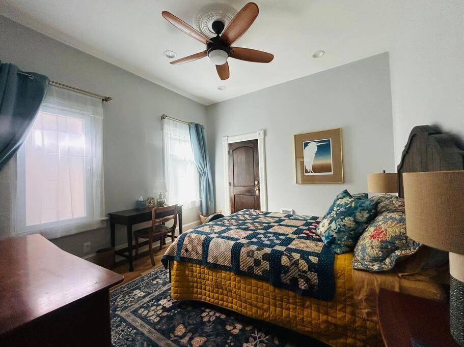 Blue Heron Manor - Historic Charm Centrally Located Apartment *